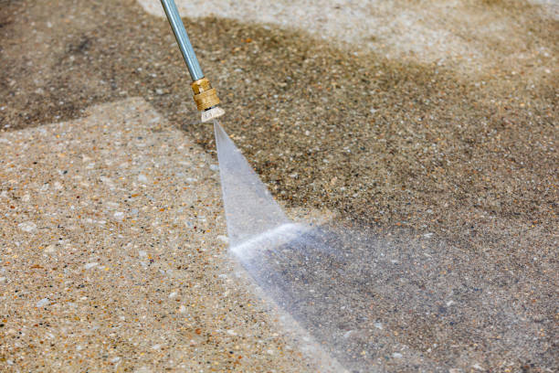 Best Rust Removal  in Sagamore, MA